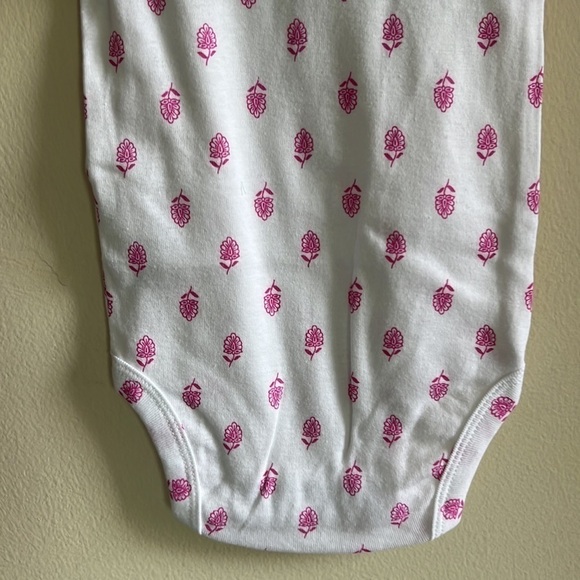 CARTER’s LITTLE BABY BASICS BODYSUIT GIRLS RUFFLE SIZE 6 months New with tags - Picture 8 of 9